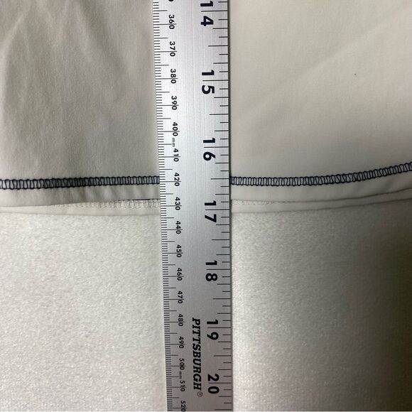 T By Talbots White Skorts Size Medium - Picture 11 of 11